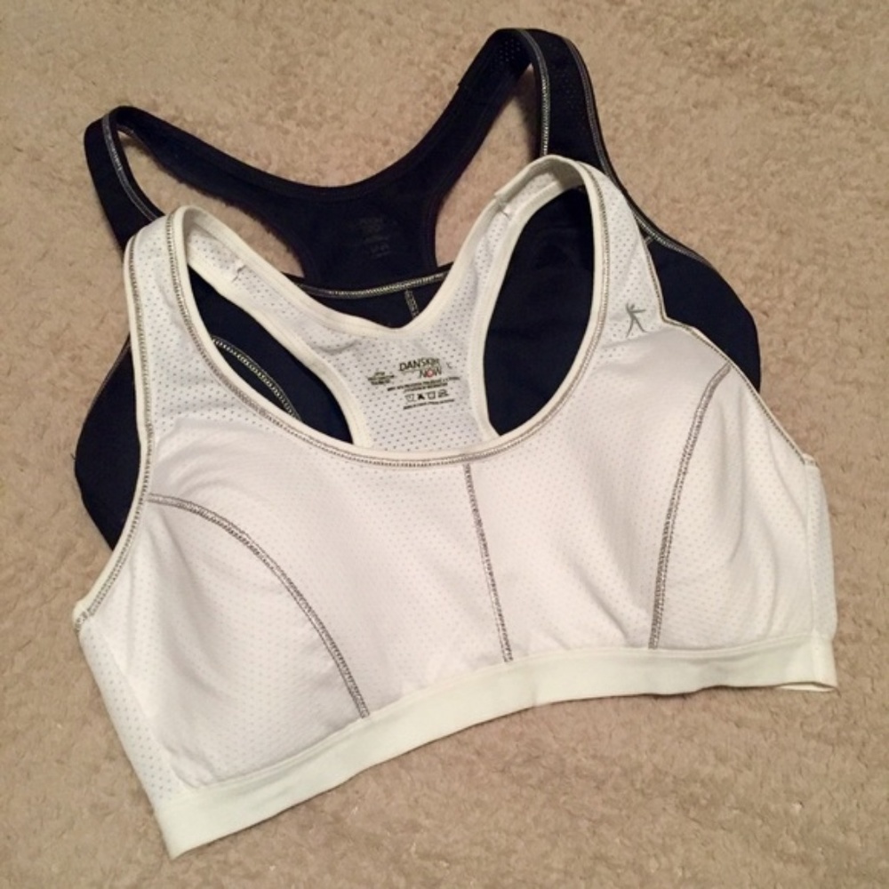 BUNDLE Danskin Now black and white sports bras